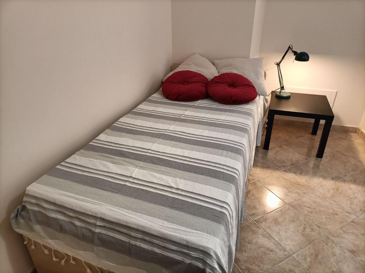 Cozy House Con Corte Privata In Centro Storico Aq LʼAquila Zewnętrze zdjęcie