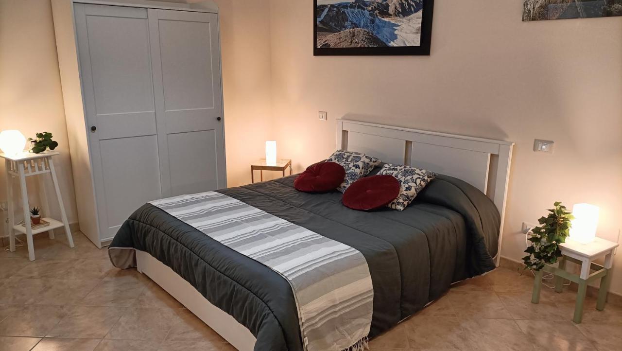 Cozy House Con Corte Privata In Centro Storico Aq LʼAquila Zewnętrze zdjęcie